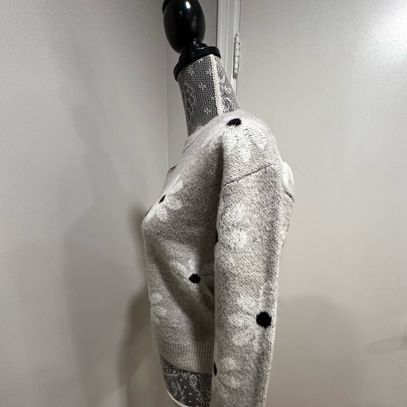 Women’s grey Truth by republic Severine style Crew Neck Sweater Black/White. SP - Picture 12 of 12